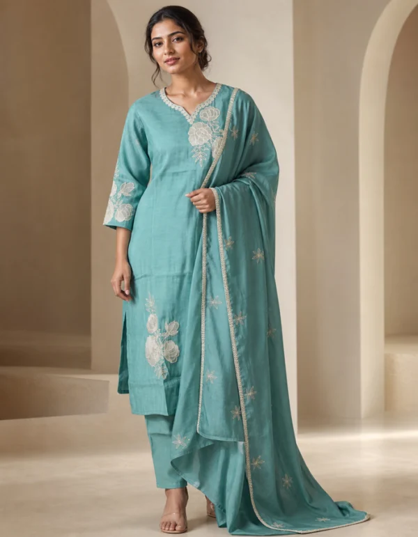 green+embroidery+suit+-+illustrationImage+(3)